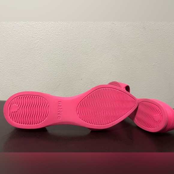 Native Audrey EVA Pointed Toe Flat Rubber Lightweight Women’s 8 Pink - Picture 4 of 11